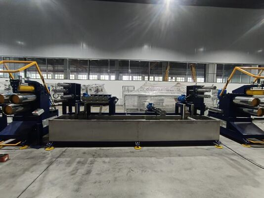 Neun-Zonen-Temperaturregelung des Extruders mit einer Genauigkeit von ±1 °C    PP-Streifenleitung